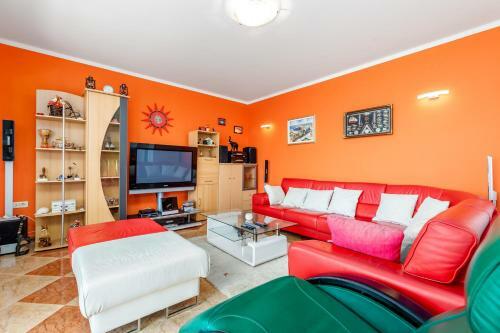 Villa Giani Apartments With Swimming Pool