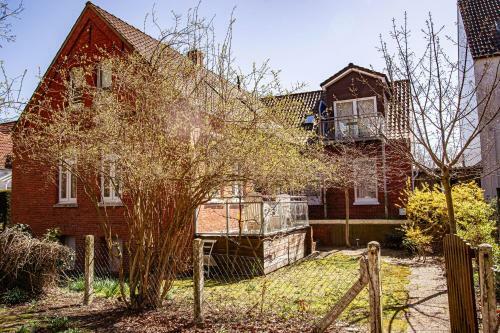 Apartamento Haus Am Park 1 Teestuuv