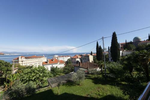 Apartment Almare
