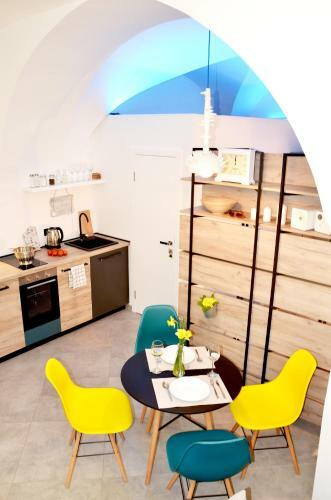 Studio Apartment Surf By The Sea