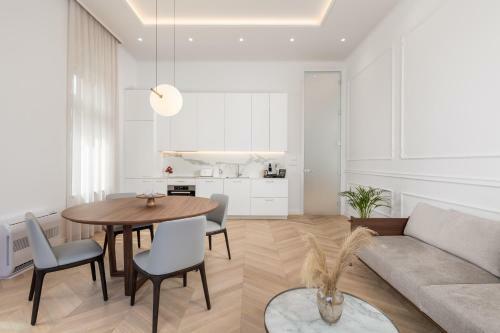 Plaza Apartments