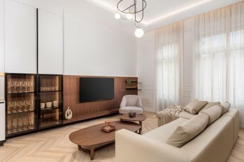 Plaza Apartments