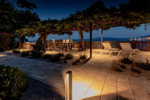 Seaside Apartment Volosko On The Beach