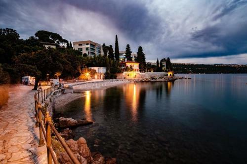 Luxury Twin Apartments Opatija