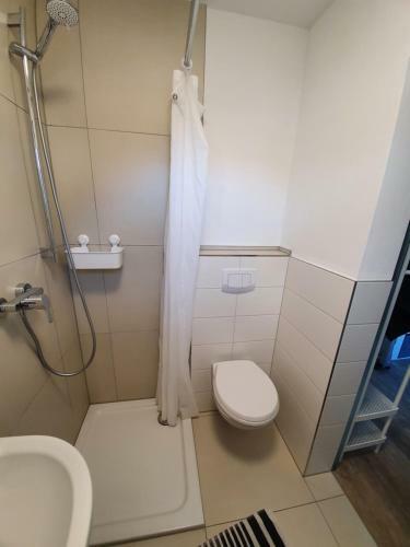 Apartamento Ferienwohnung Raiffeisenstra�e - Obernburg