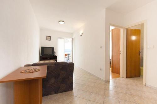 Apartments With A Parking Space Zavode, Omis - 11861