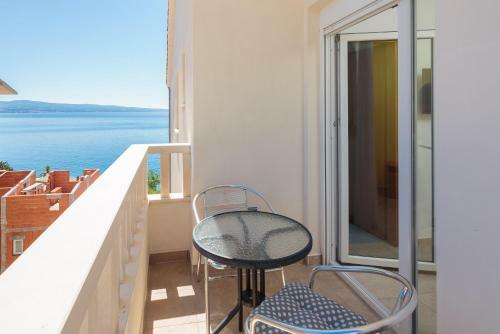 Mba Modern Beach Apartments