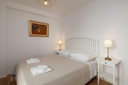 Mba Modern Beach Apartments