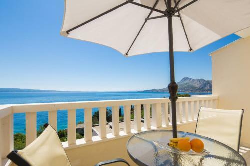 Mba Modern Beach Apartments