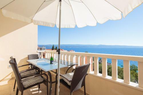 Mba Modern Beach Apartments