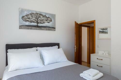 Mba Modern Beach Apartments