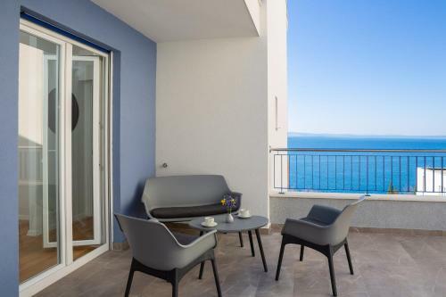 Mba Modern Beach Apartments