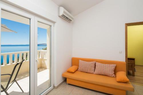 Mba Modern Beach Apartments