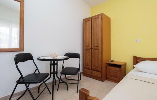 Mba Modern Beach Apartments