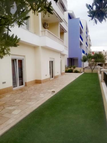 Mba Modern Beach Apartments