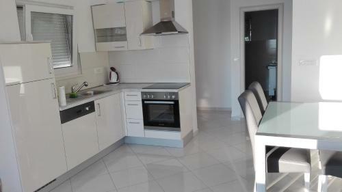Pere Apartment