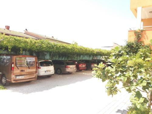 Apartmani "grgic"