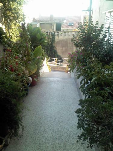 Apartment Lovely Almissa