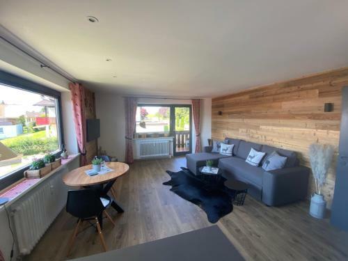 Apartamentos Ferienwohnung Hochgratgl�ck