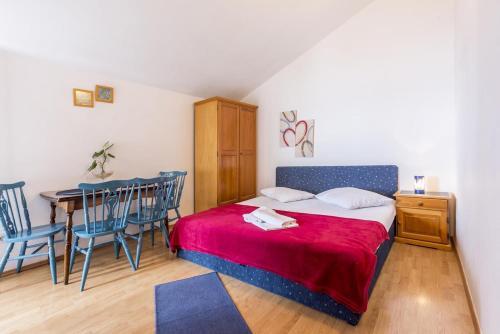 Apartments By The Sea Stanici, Omis - 3064
