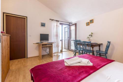 Apartments By The Sea Stanici, Omis - 3064