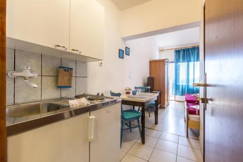 Apartments By The Sea Stanici, Omis - 3064