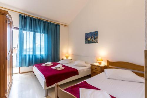 Apartments By The Sea Stanici, Omis - 3064