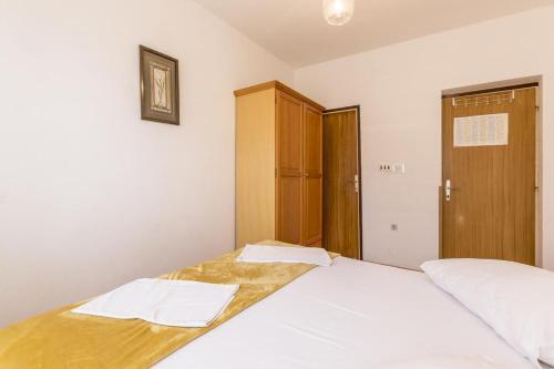 Apartments By The Sea Stanici, Omis - 3064