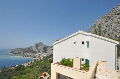 Apartamentos Almissa