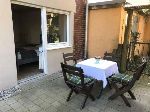 Oxtown City Apartment