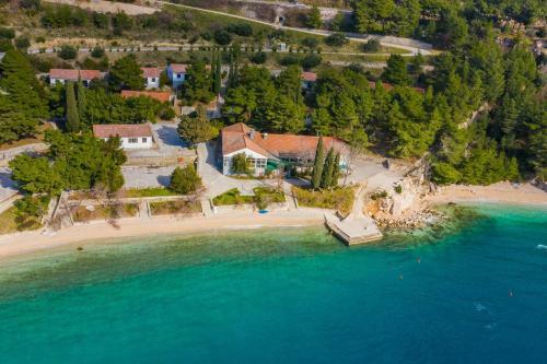 Hotel Beach Resort Mala Luka