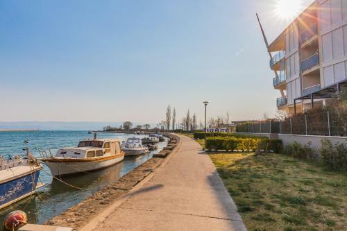 Luxury Apartment Omis, 6+2 Person