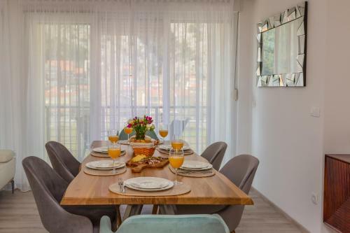 Luxury Apartment Omis, 6+2 Person