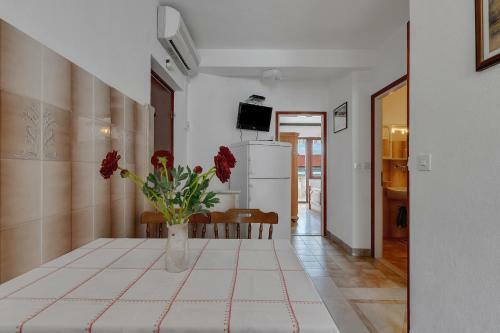 Apartments Tihomir Mu?ac