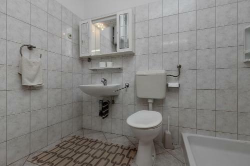 Apartments Tihomir Mu?ac