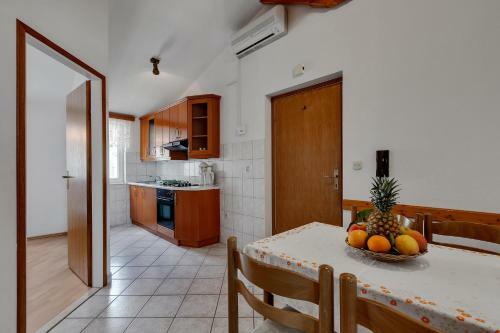 Apartments Tihomir Mu?ac