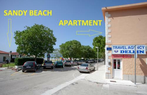 Ap Punta Next To Sandy Beach, Apartment With Garden