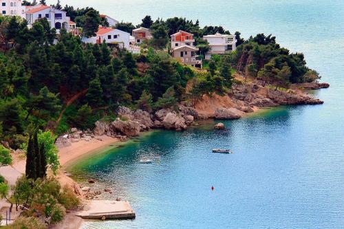 Fortune Apartments On Omis Riviera, Omis