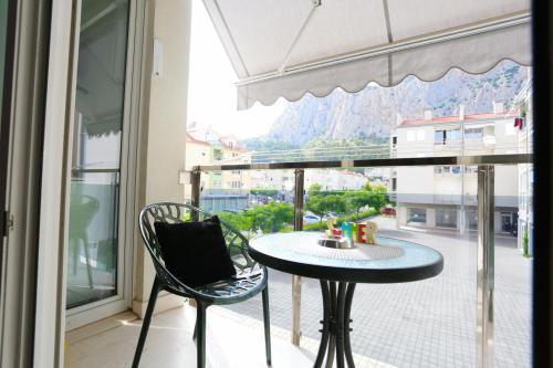 Luxury Family Apartment Omi?