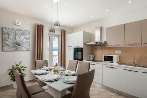 Fba Family Beach Apartments