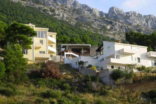 Fortune Apartments On Omis Riviera, Omis