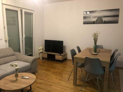 Comfort Sea View Apartment