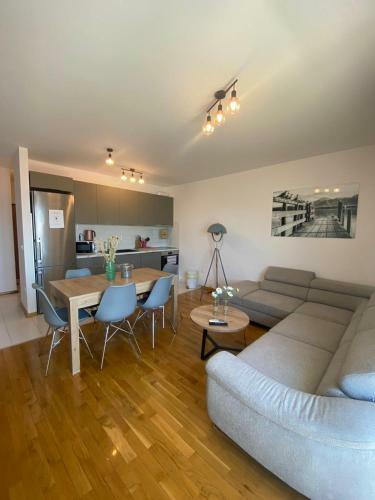Comfort Sea View Apartment