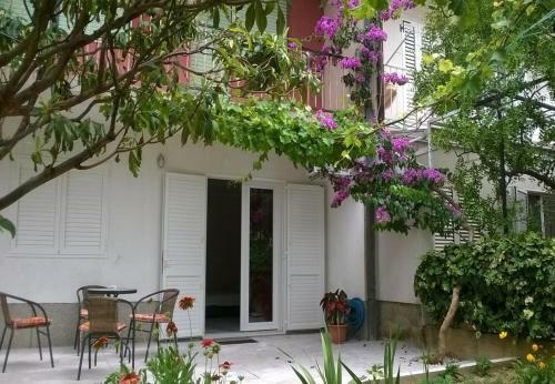 Apartment Tom - 500 M From Sea