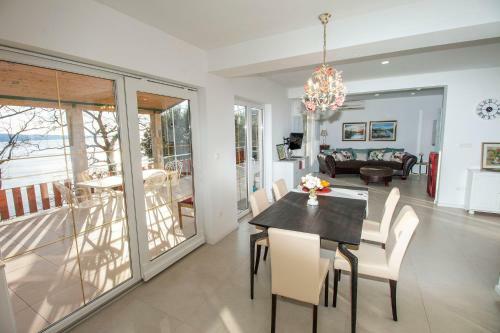 Apartamento Idis Holiday Home