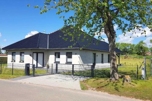 Ferienhaus Gr�now See 10881