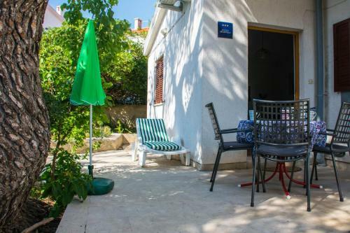 Apartment Rino, Only 30m To The Sea