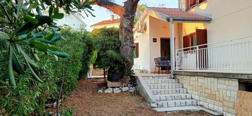 Apartment Rino, Only 30m To The Sea