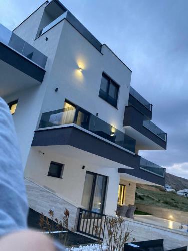 Apartamentos Villa Tara