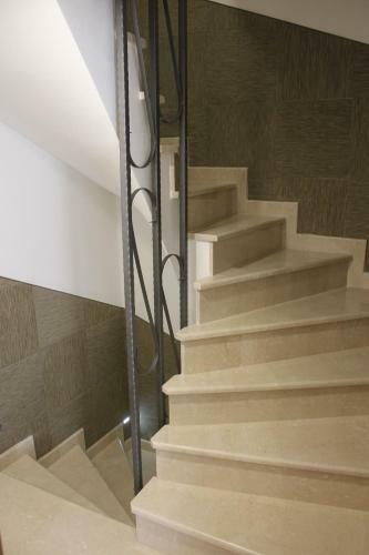 Moon Stone Residence Pag